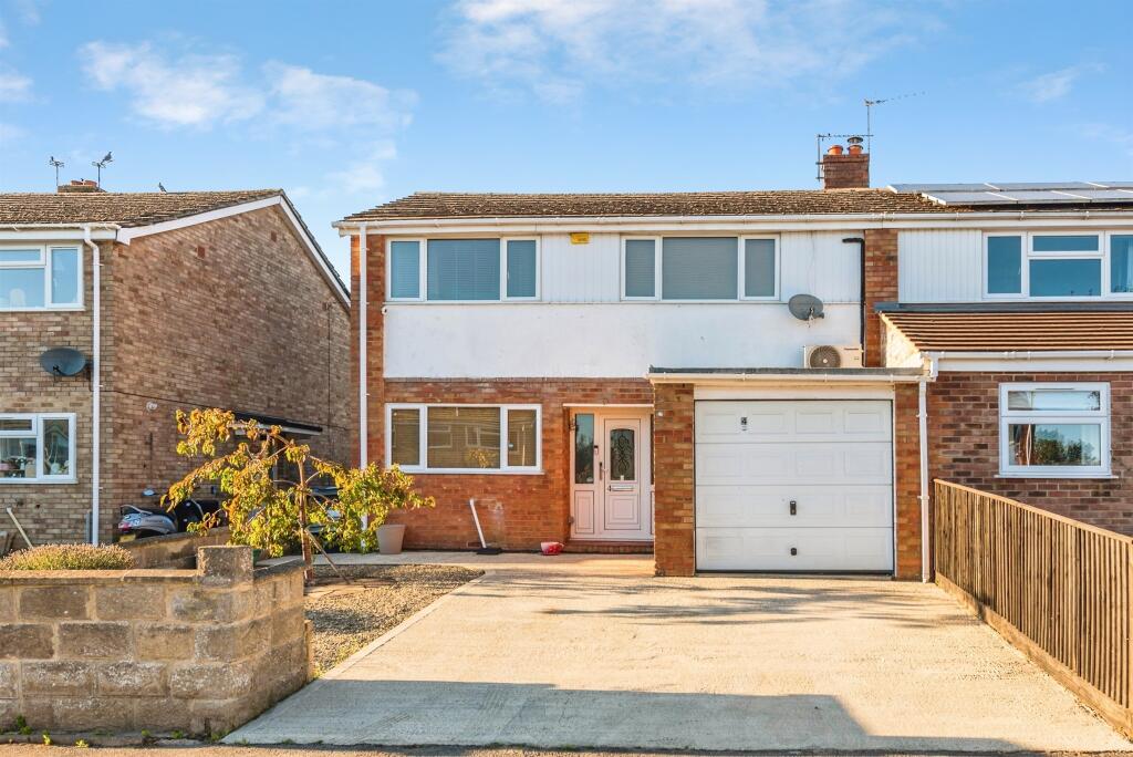 Main image of property: Colwell Drive, WITNEY