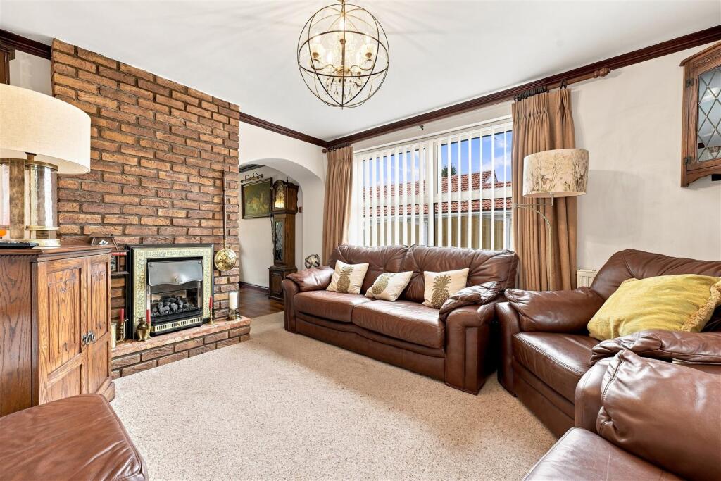 House in Bristol, Goosegreen, Frampton Cotterell - View 2