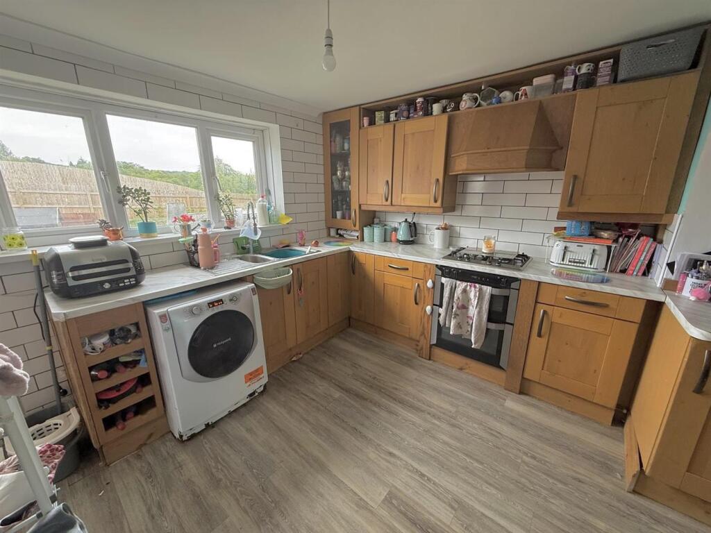 House in Hirwaun - View 4
