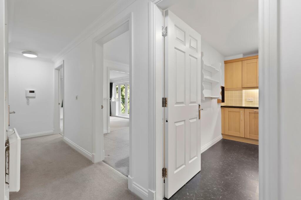 Apartment in Bradford, Ben Rhydding, Ilkley - More