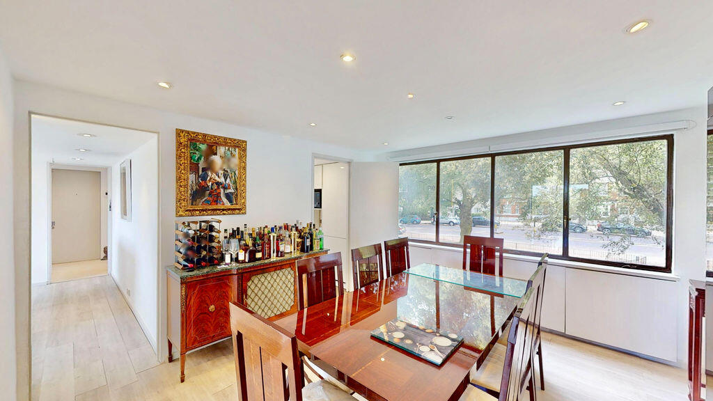 Highpoint,North Hill, Highgate Village,London,N6 - More
