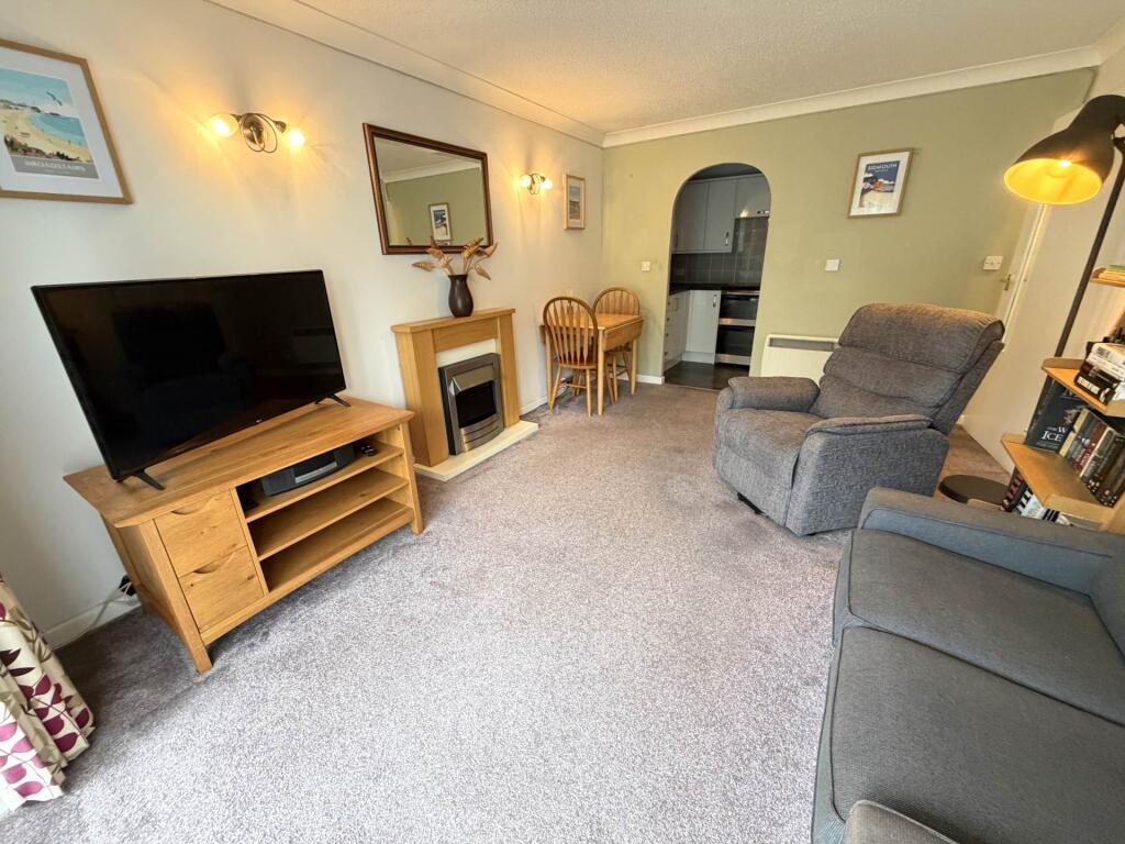 Apartment in Exeter - View 4
