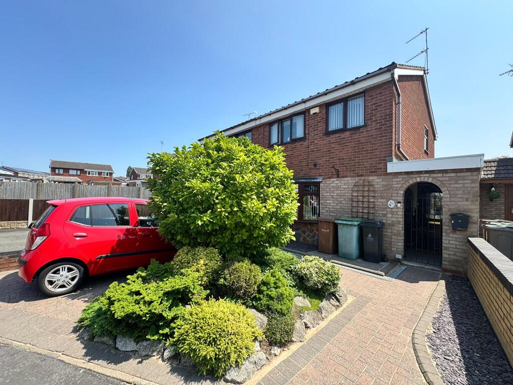 Main image of property: Stroud Avenue, Willenhall