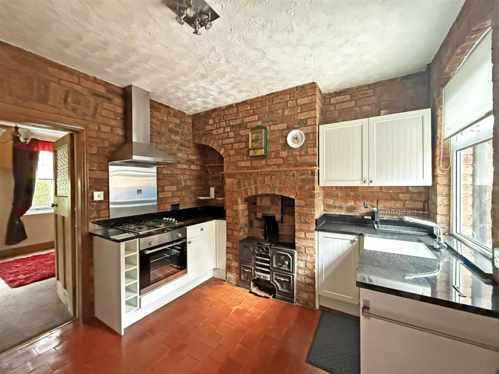 House in Shrewsbury, Shropshire - View 5