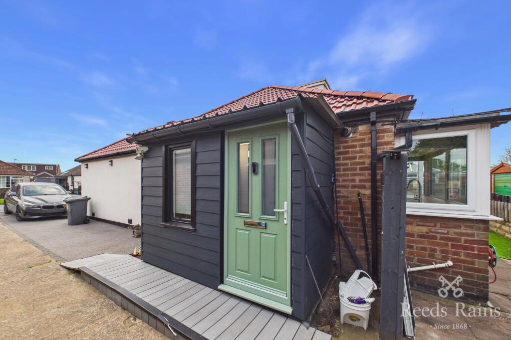 Main image of property: Kennerleigh Avenue, Leeds, West Yorkshire, LS15