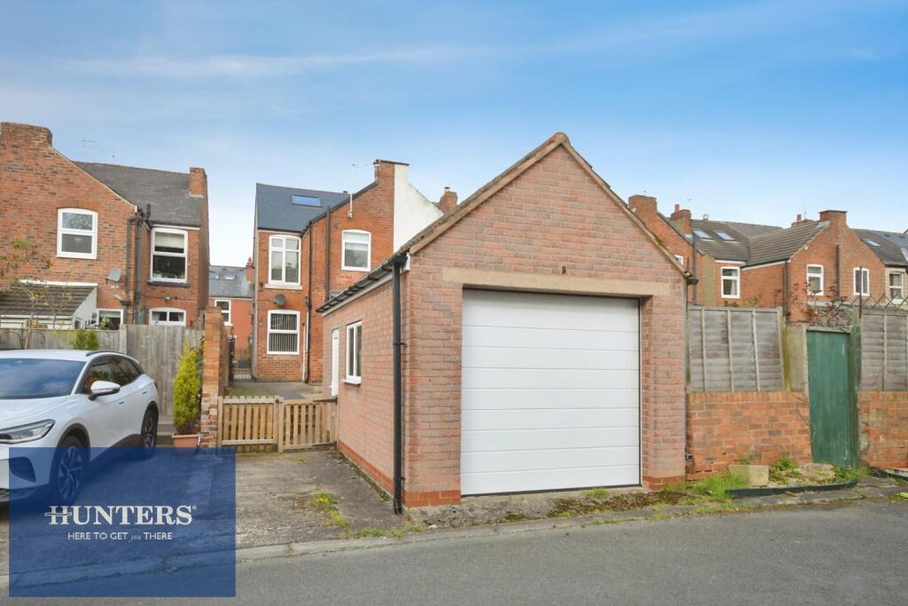 Heaton Street, Brampton, Chesterfield, S40 3AQ photo 3