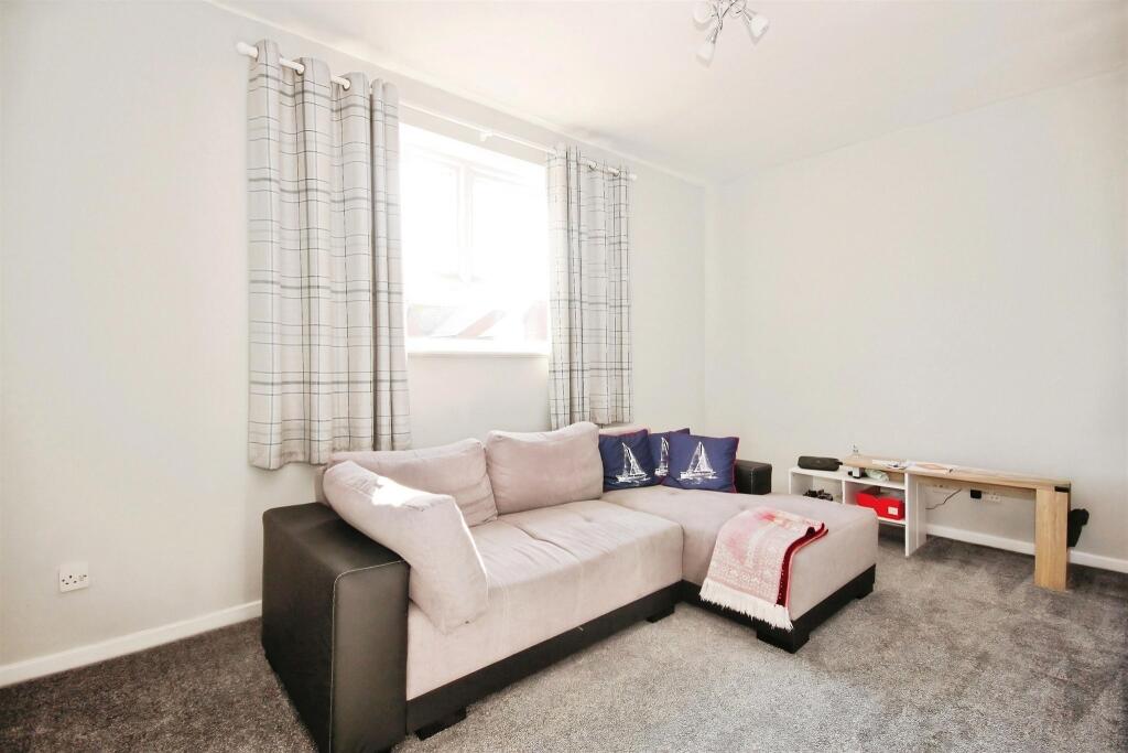 Apartment in Coventry - View 2