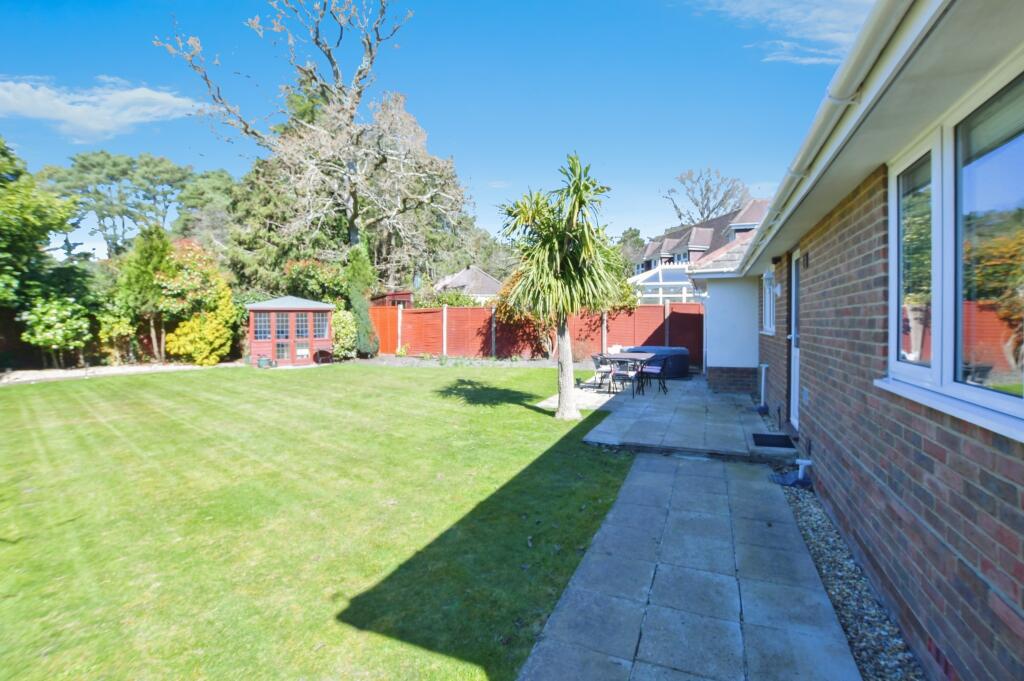 Langley Chase, Ringwood, BH24 photo 2