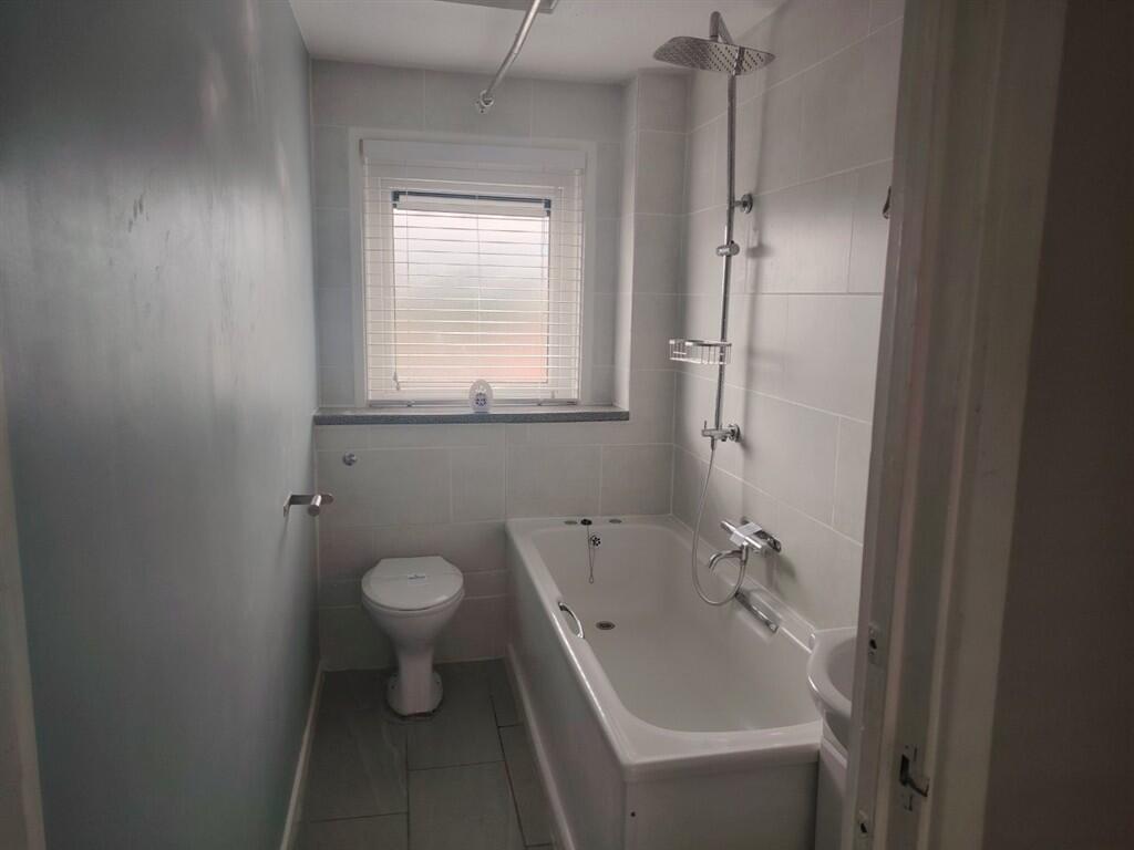 Reedmace Close, BIRMINGHAM photo 5