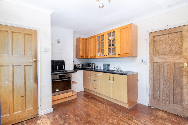 House in Peterborough - View 5