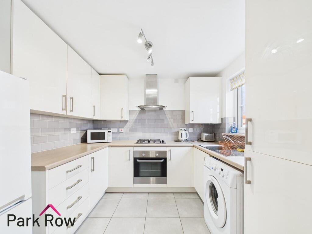 House in Sherburn in Elmet, North Yorkshire - View 2