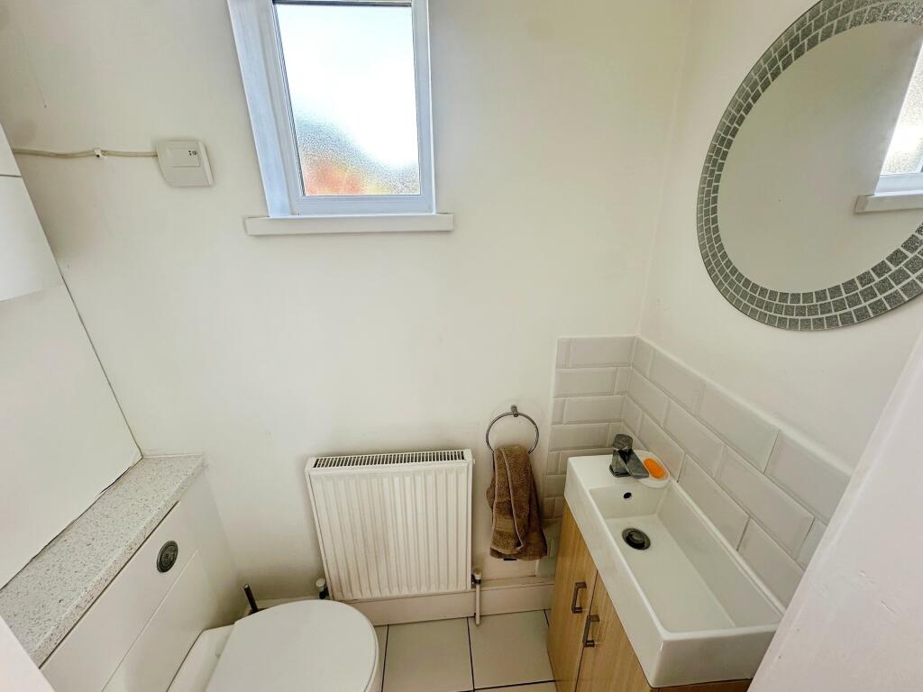 House in Wolverhampton, West Midlands - View 5