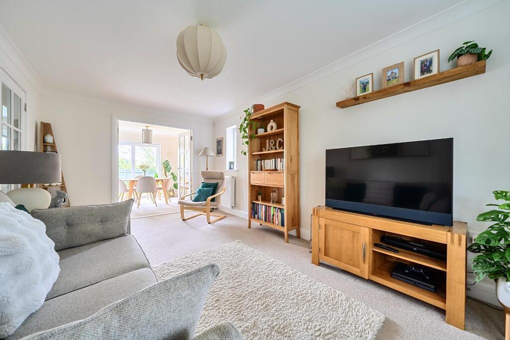 House in Tonbridge and Malling, East Malling and Larkfield - More