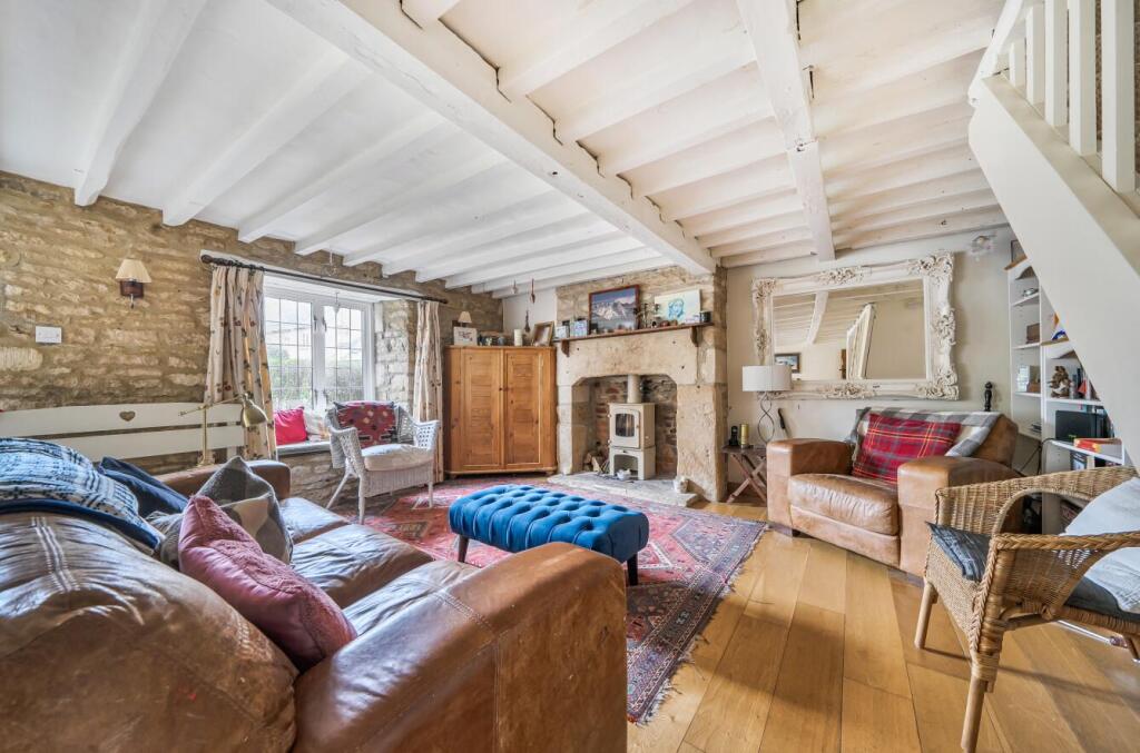 House in West Oxfordshire, Upper Milton, Milton-under-Wychwood - View 2