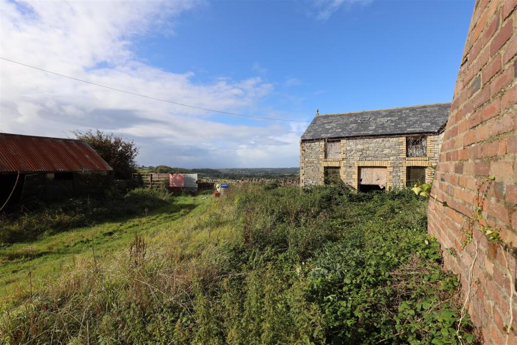 Barn No 2, Prisk, Nr Cowbridge, Vale of Glamorgan, CF71 7TJ photo 3