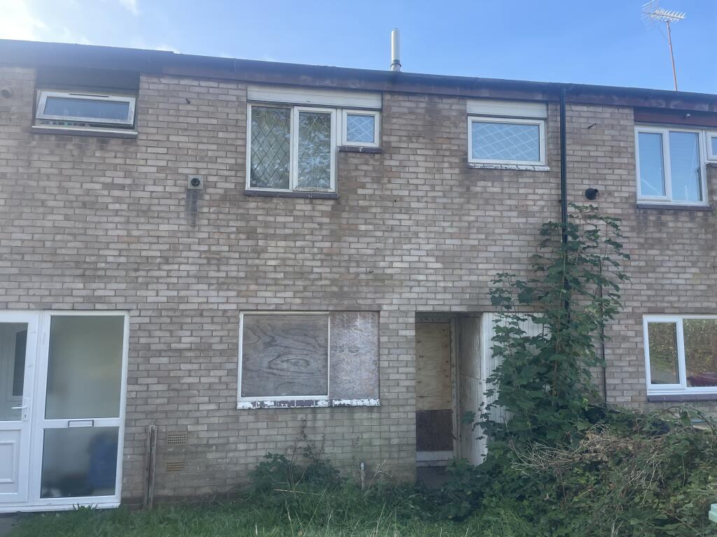 3-bed terraced on 173 Bishopdale, Brookside, Telford, Shropshire TF3 1SH, £55,000