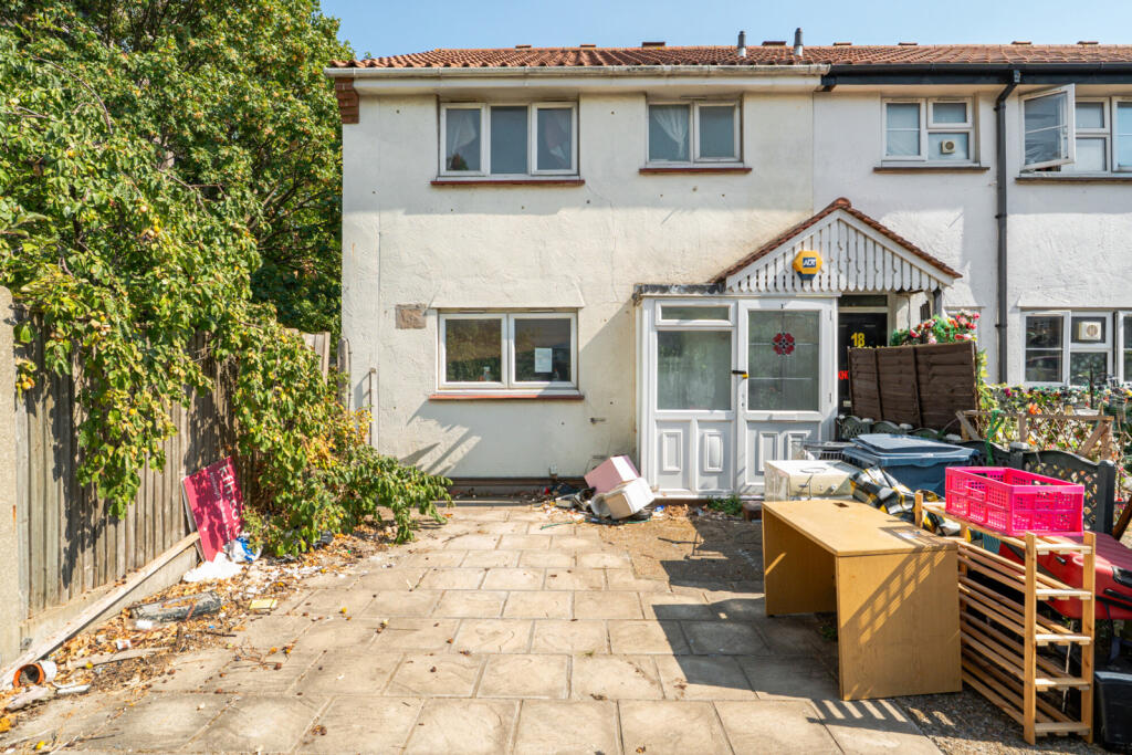 House in London - View 5