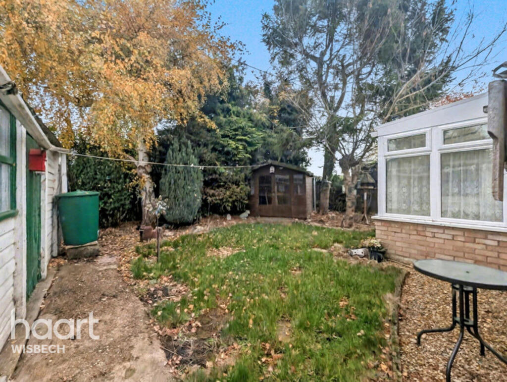 House in Peterborough - View 4