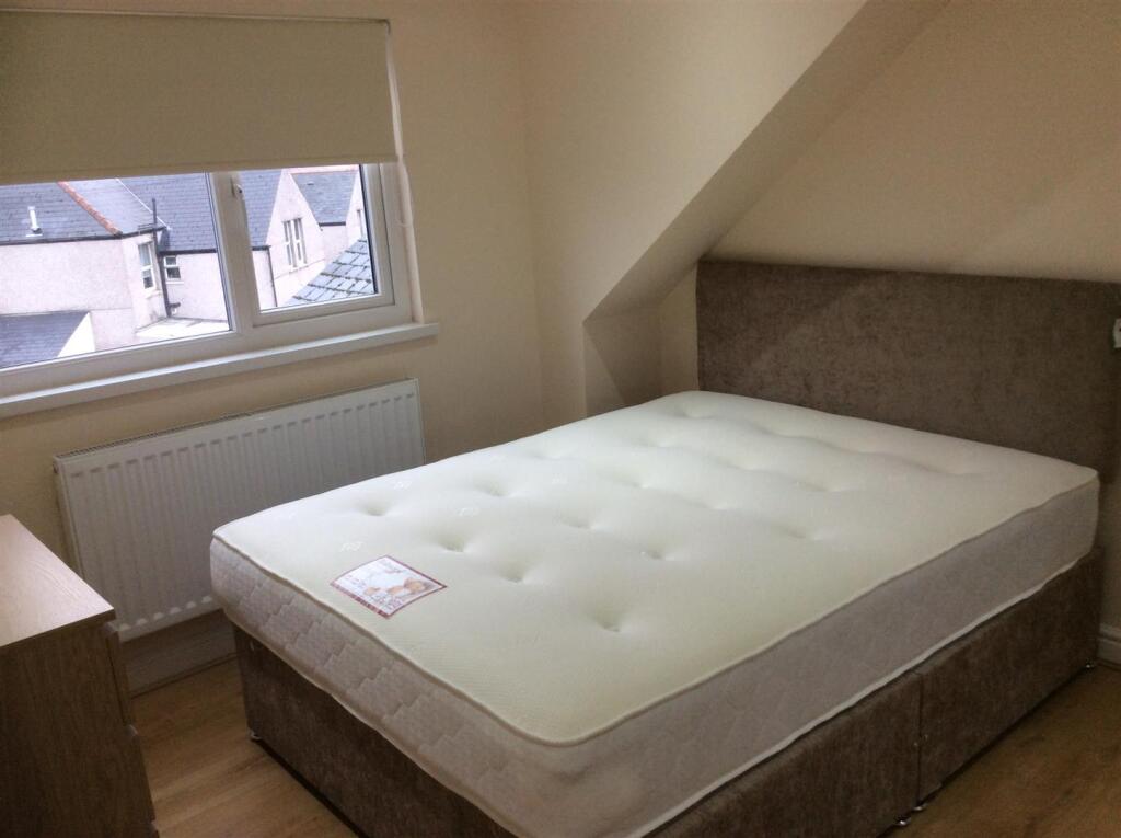 House in Cardiff - View 4