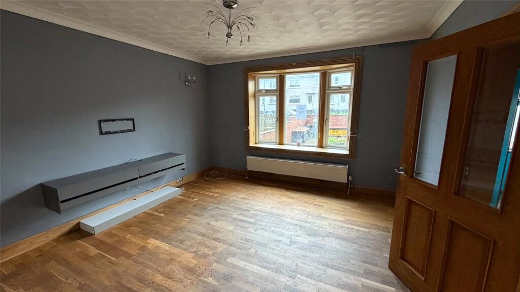 House in Kilmarnock, East Ayrshire - View 3