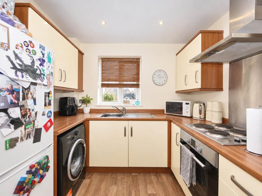 Apartment in Ipswich, Suffolk - View 3
