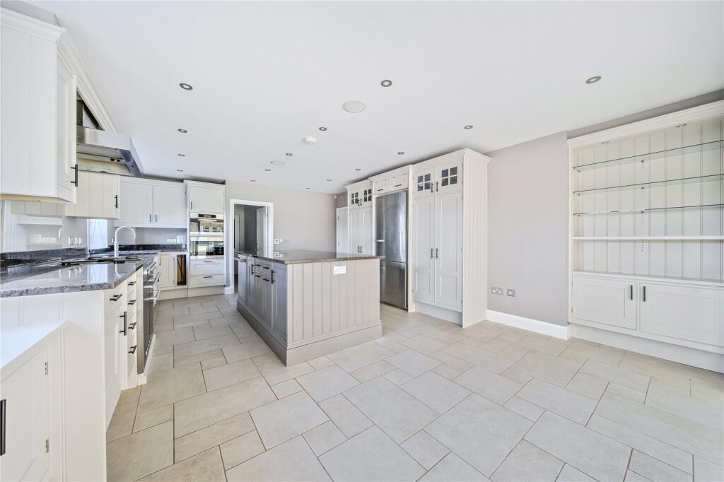 House in Sevenoaks - View 3