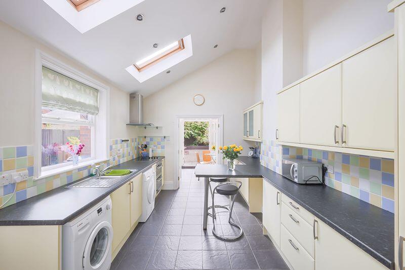 Oakfield Terrace, Gosforth, Newcastle Upon Tyne - View 3