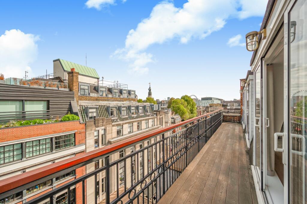 Apartment in London - More
