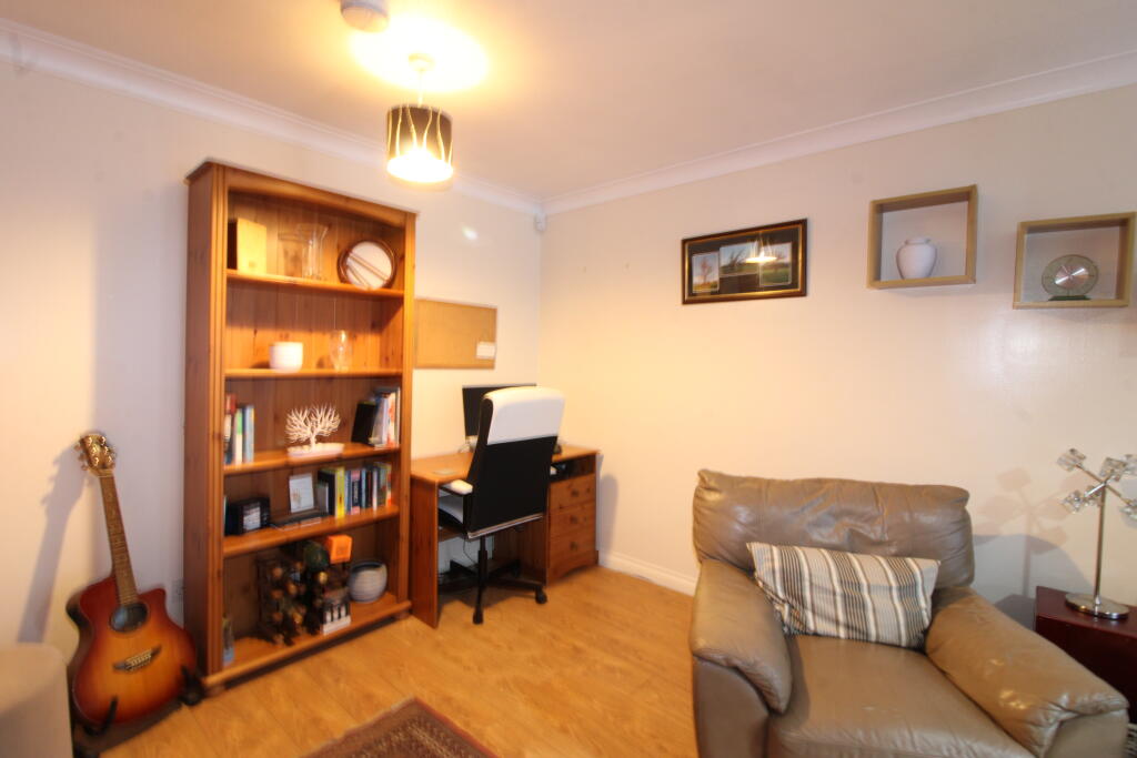 Apartment in Paisley - View 4
