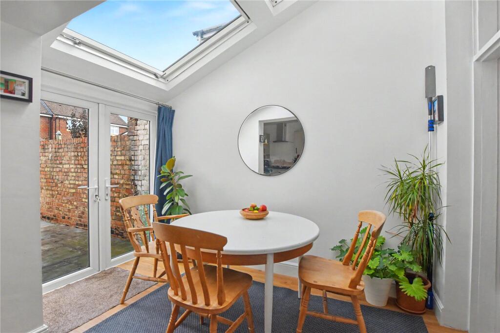 House in Taunton, Rowbarton - More