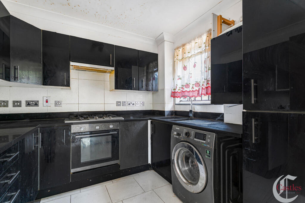 House in London - View 4