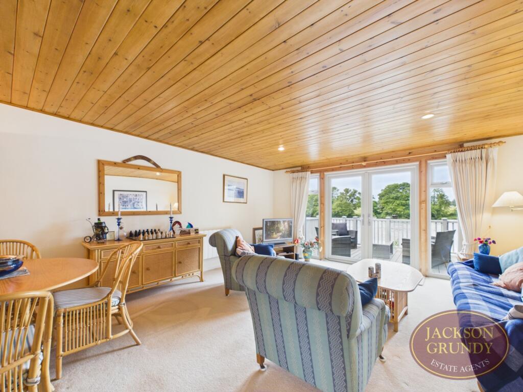 House in Northampton - View 4