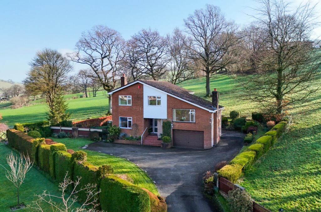 Main image of property: Wesley Street, Llanfair Caereinion, Welshpool, Powys, SY21