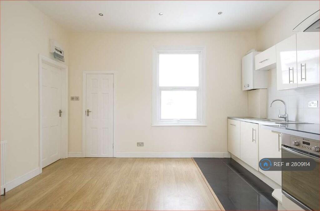 Main image of property: Kingsland High Street, London, E8