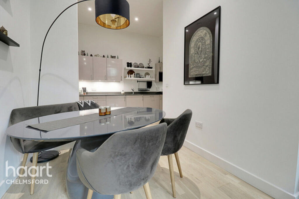Apartment in Chelmsford, Moulsham - View 5