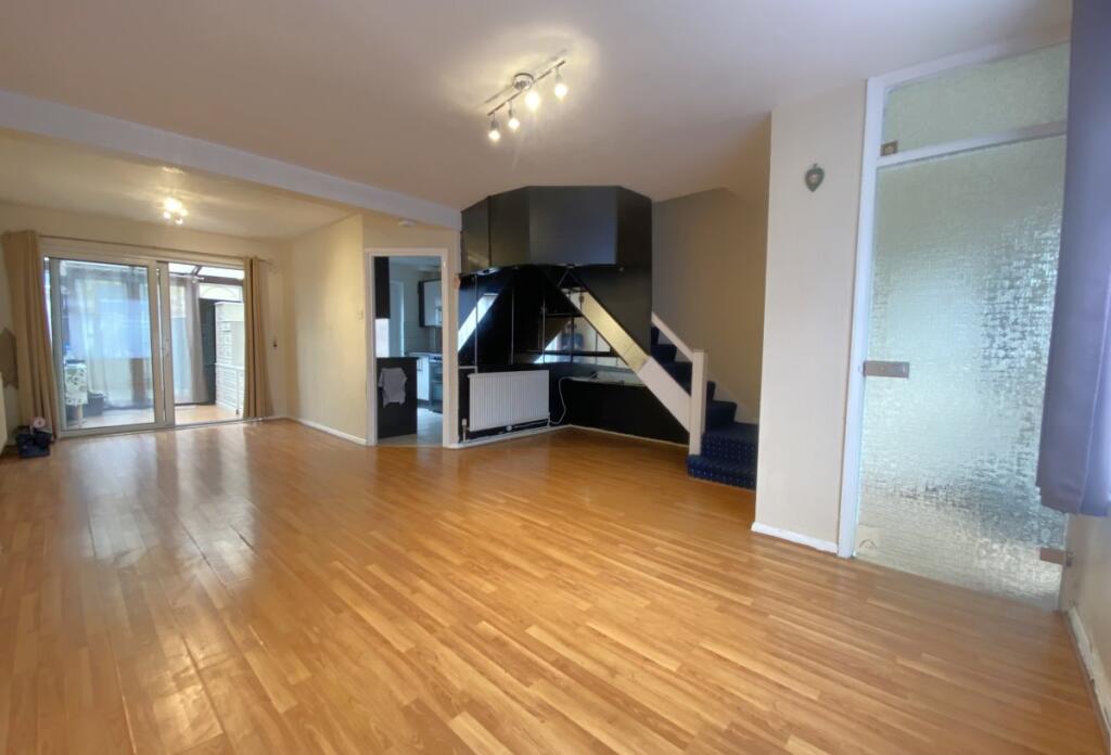 House in Southall - View 5