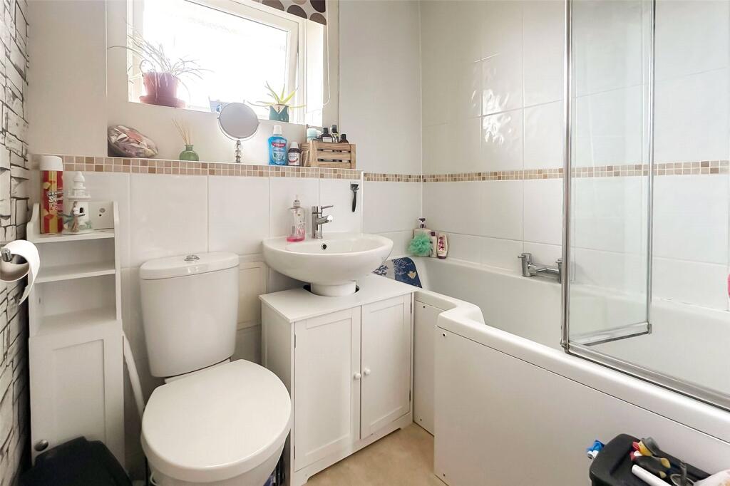 Apartment in Arun, Rustington - View 5