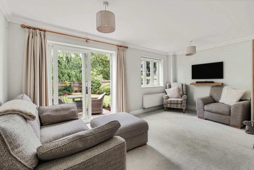 Watercress Way, Medstead, Alton, Hampshire photo 4