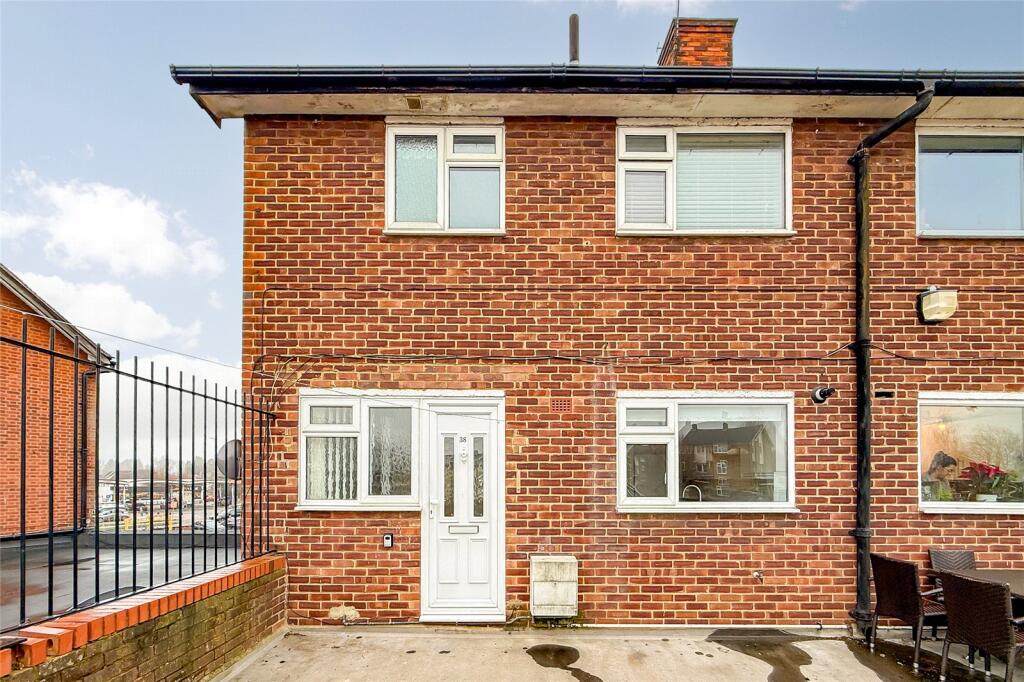 Main image of property: The Quadrant, St. Albans, Hertfordshire, AL4