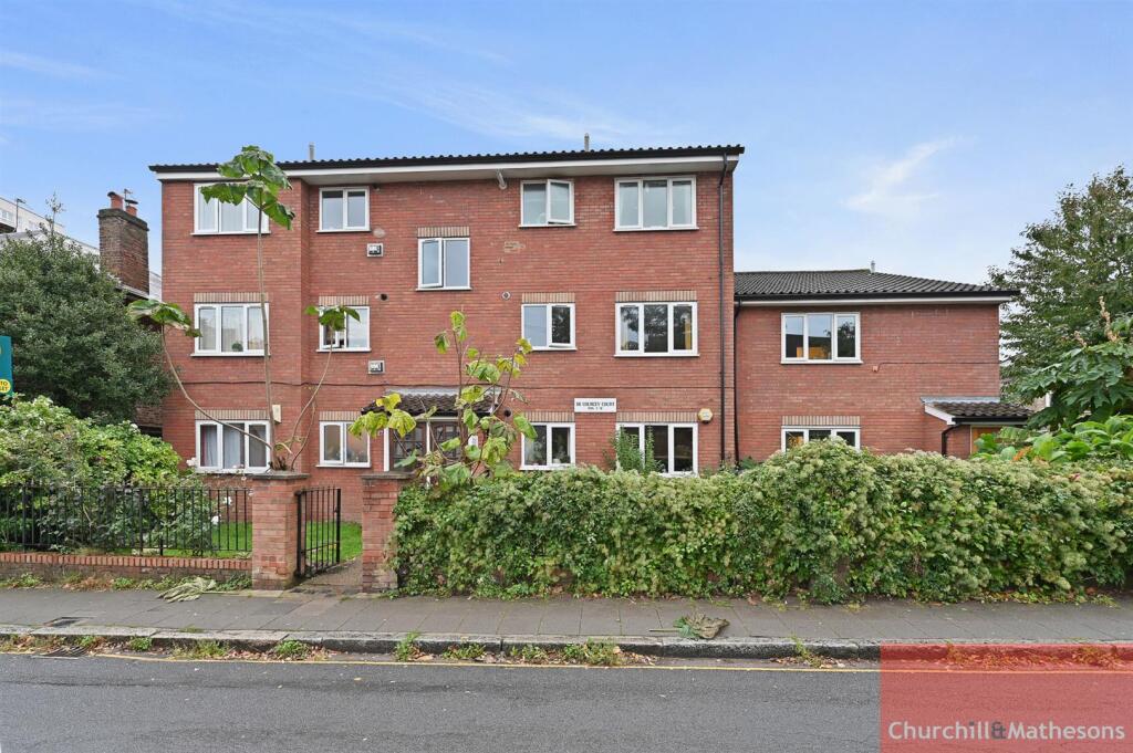 Main image of property: Avenue Road, London