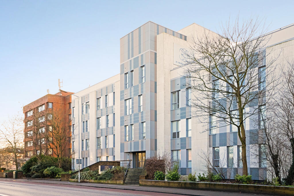 Main image of property: Kings Road, Reading, RG1