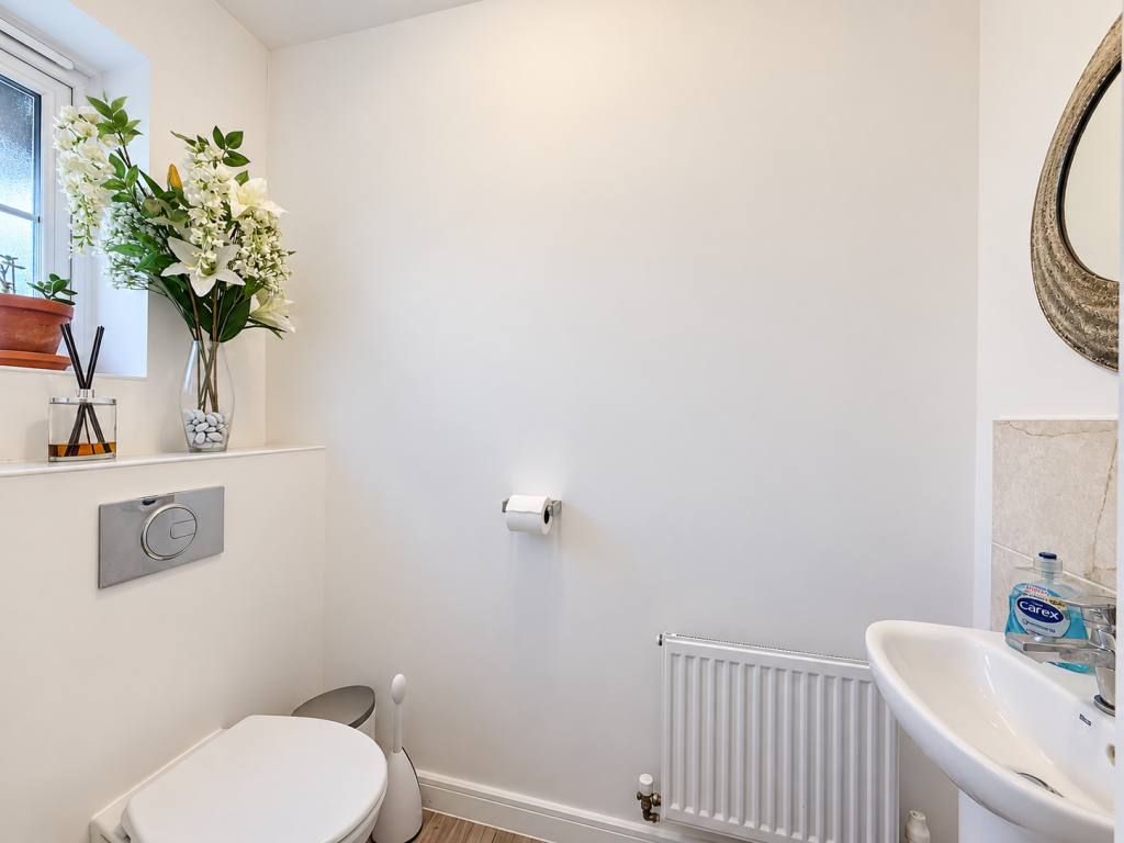 House in Solihull, Tidbury Green - More