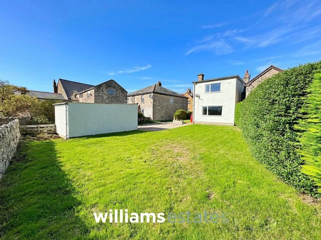 House in Llandudno - View 3