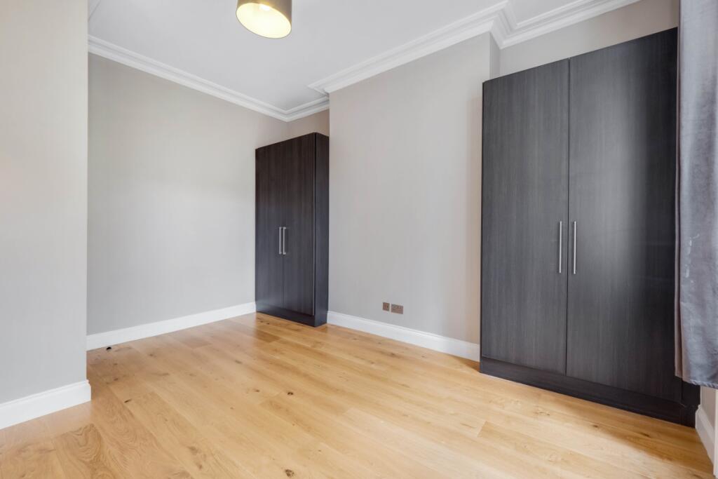 Apartment in London, Brook Green - View 5