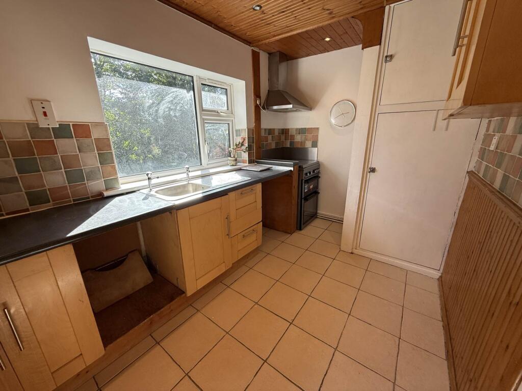 Apartment in Oldham - View 4