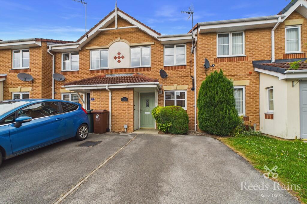 Main image of property: Rother Garth, South Elmsall, Pontefract, West Yorkshire, WF9