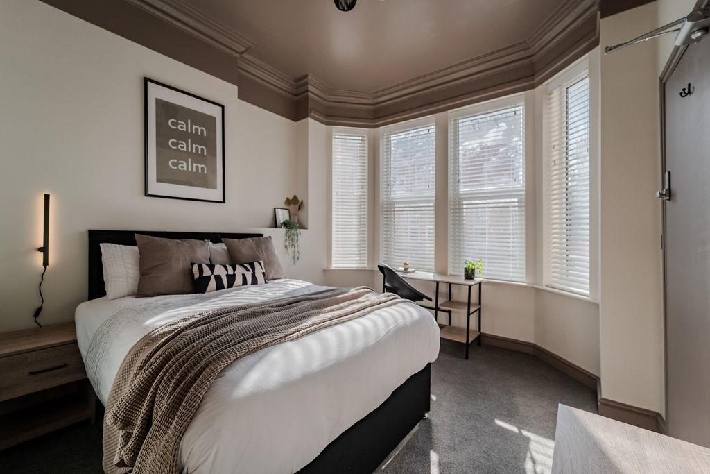 Main image of property: Flat 1, Wiverton Road, Nottingham