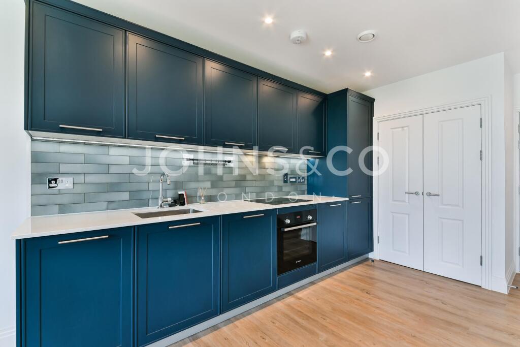 Apartment in Reading, Huntley Wharf, Newtown - More