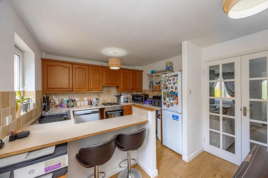 House in Barnsley, Dodworth - More