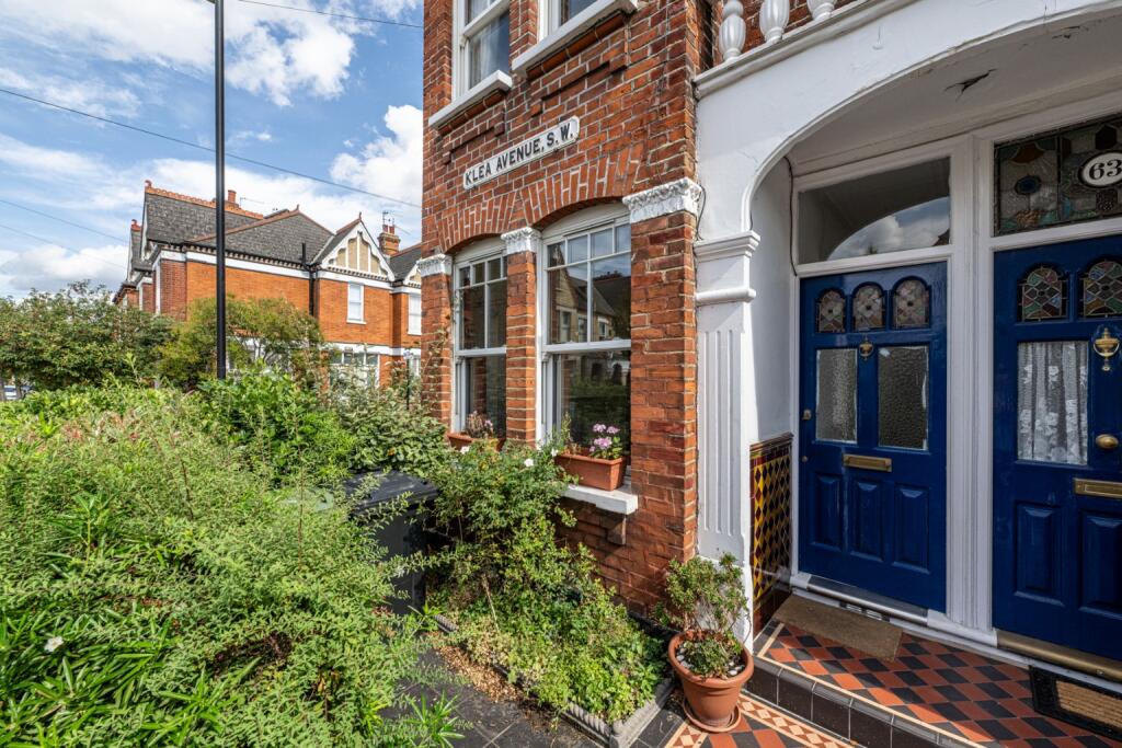 Apartment in London - View 3